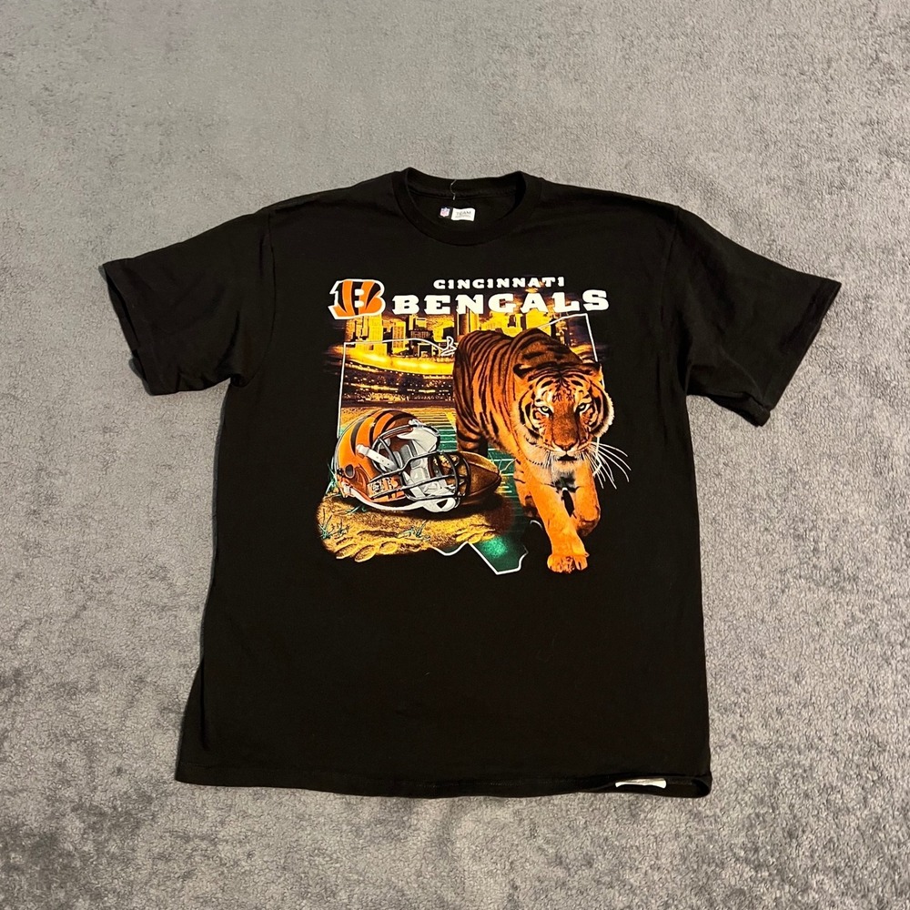 NFL Team Apparel Cincinnati Bengals Graphic T-Shirt Black Mens Large Tiger